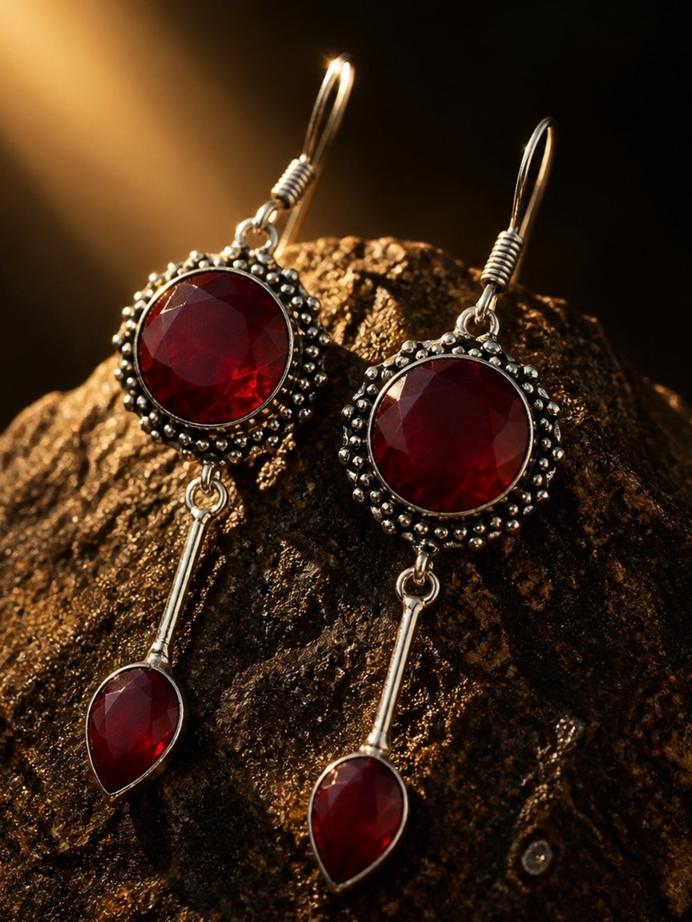 Vintage-Style Sterling Silver Garnet Dangle Earrings (94)